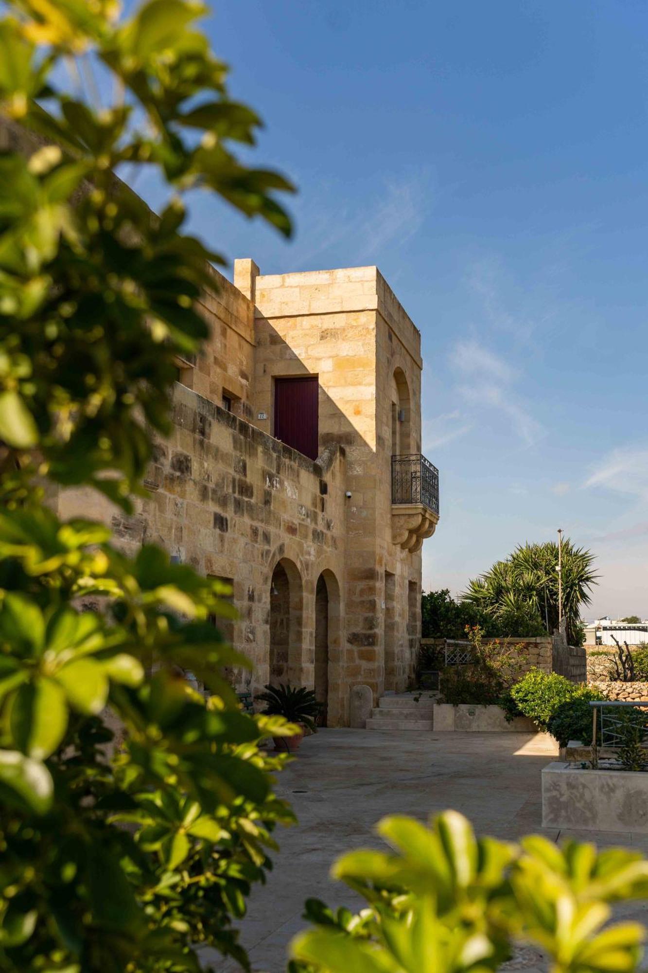 Mulberries Hotel Zabbar ภายนอก รูปภาพ