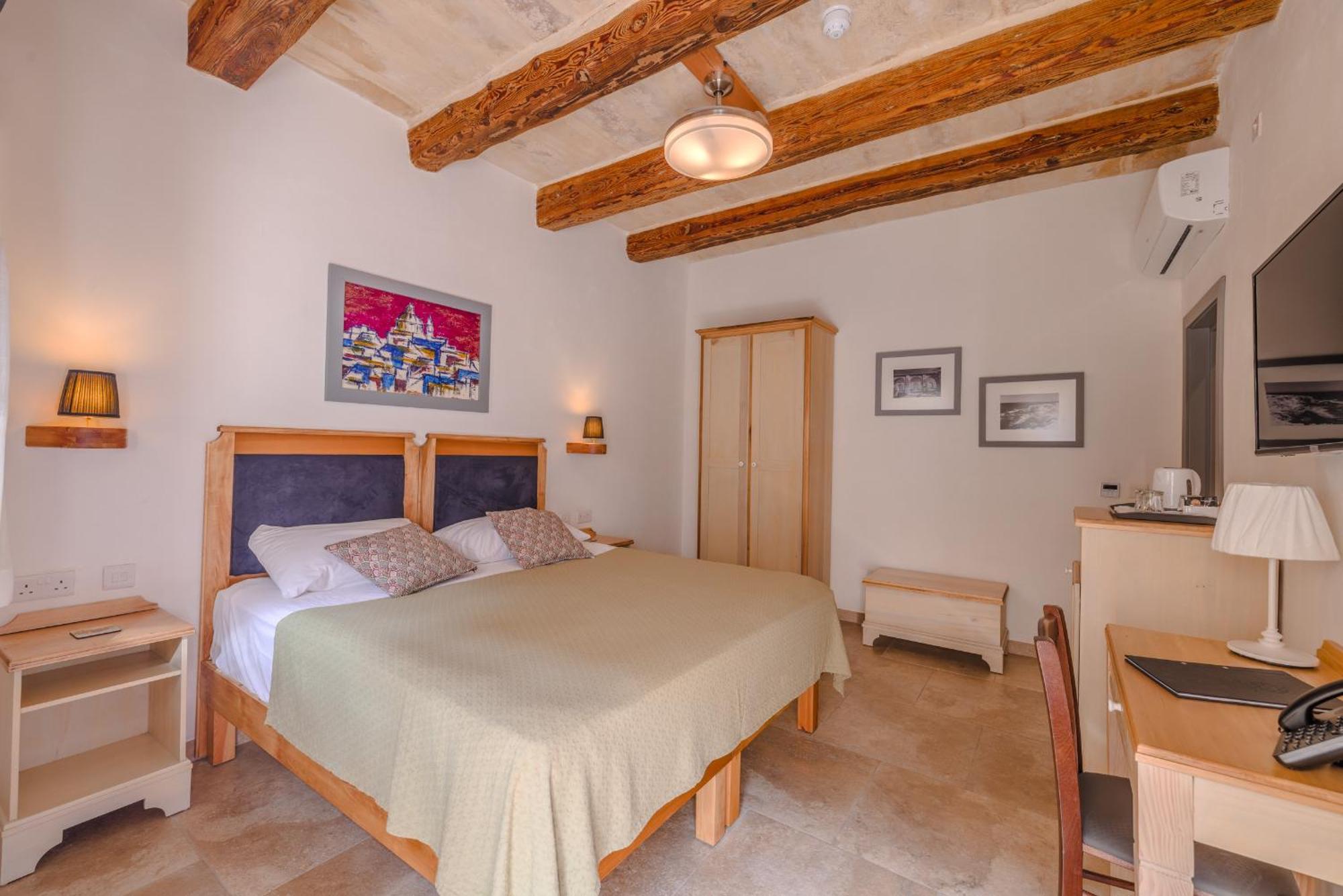 Mulberries Hotel Zabbar ภายนอก รูปภาพ